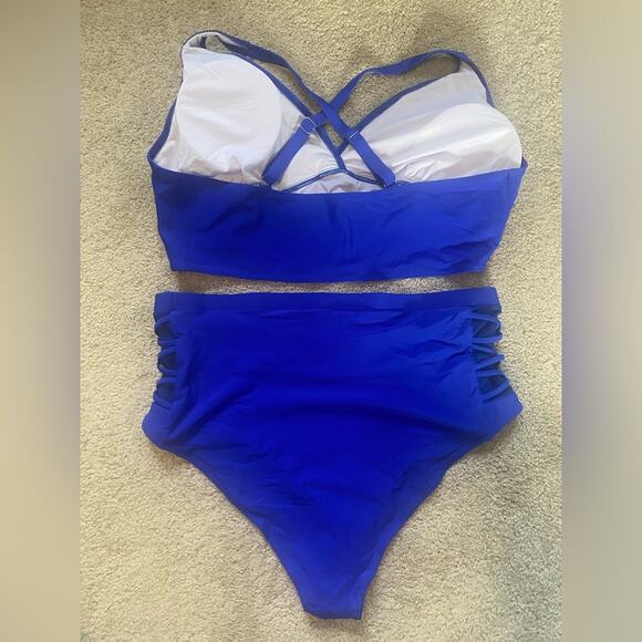 NWOT- 3XL Royal blue bikini set by younique. Cut out sides. Adjustable straps. - Picture 5 of 10